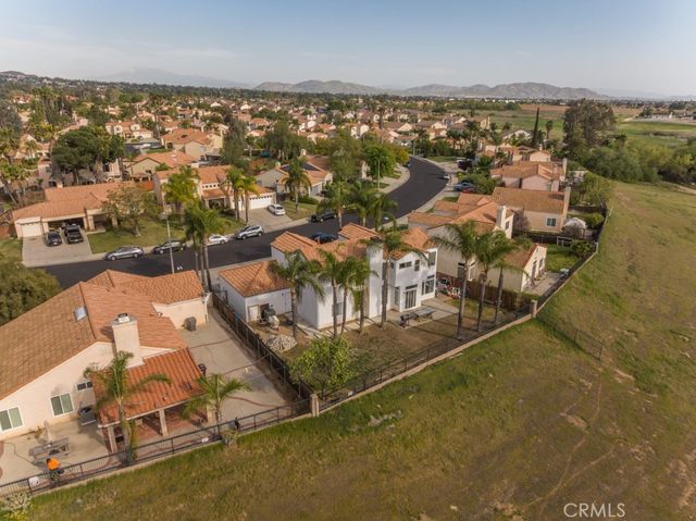 10917 Breezy Meadow Drive, Moreno Valley, CA 92557