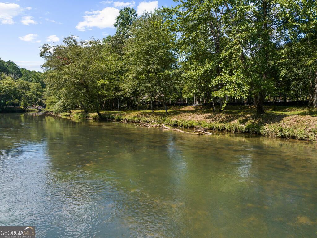 2 Weymans Way, Blue Ridge, GA 30513 — photo 2