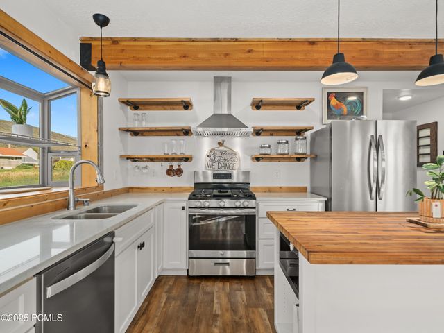 4068 E 3300, Liberty, UT 84310