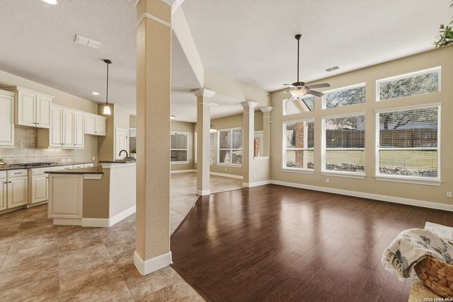 1002 Gazania Hill, San Antonio, TX 78260