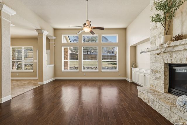 1002 Gazania Hill, San Antonio, TX 78260