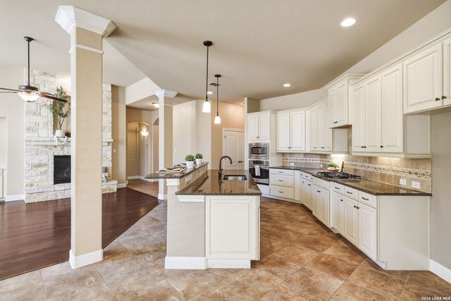 1002 Gazania Hill, San Antonio, TX 78260