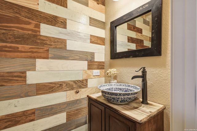 1002 Gazania Hill, San Antonio, TX 78260