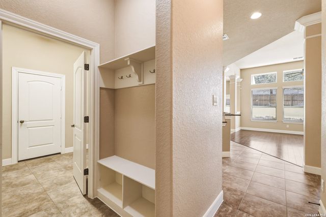 1002 Gazania Hill, San Antonio, TX 78260