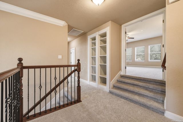 1002 Gazania Hill, San Antonio, TX 78260