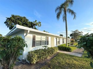 5093 Privet Pl A, Delray Beach, FL 33484