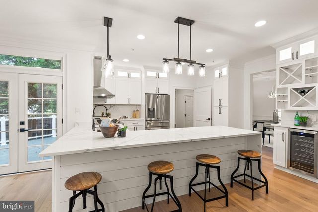 3336 JONES BRIDGE CT, Chevy Chase, MD 20815