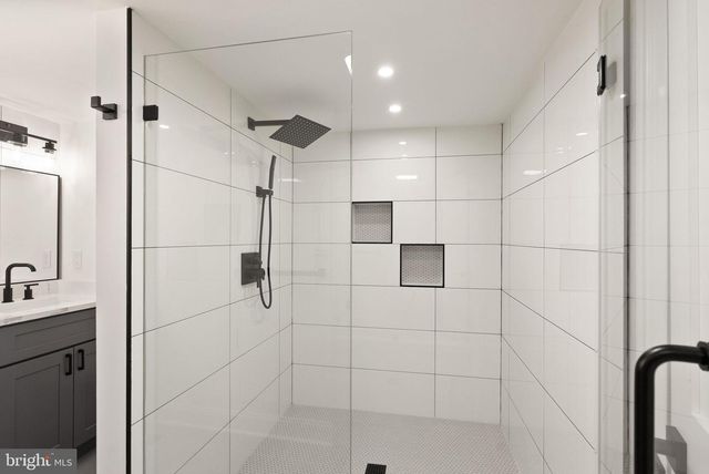 3336 JONES BRIDGE CT, Chevy Chase, MD 20815