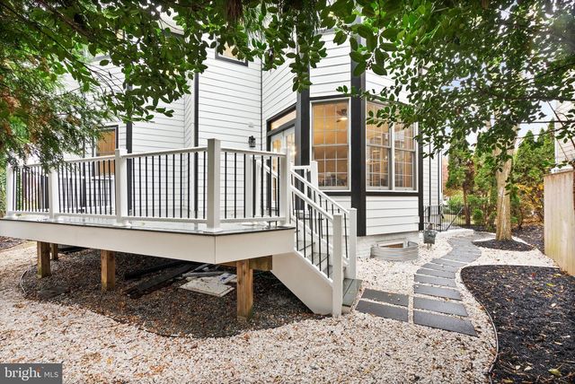 3336 JONES BRIDGE CT, Chevy Chase, MD 20815