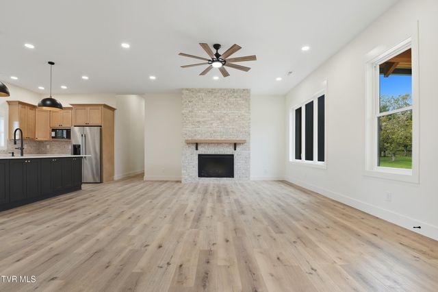 260 Shannon View Road, Johnson City, TN 37615