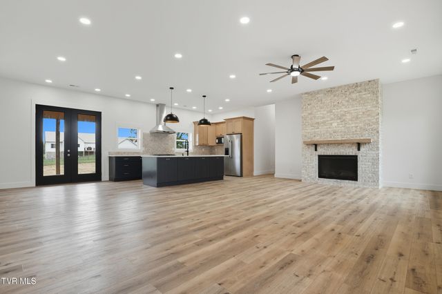 260 Shannon View Road, Johnson City, TN 37615