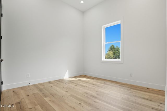 260 Shannon View Road, Johnson City, TN 37615