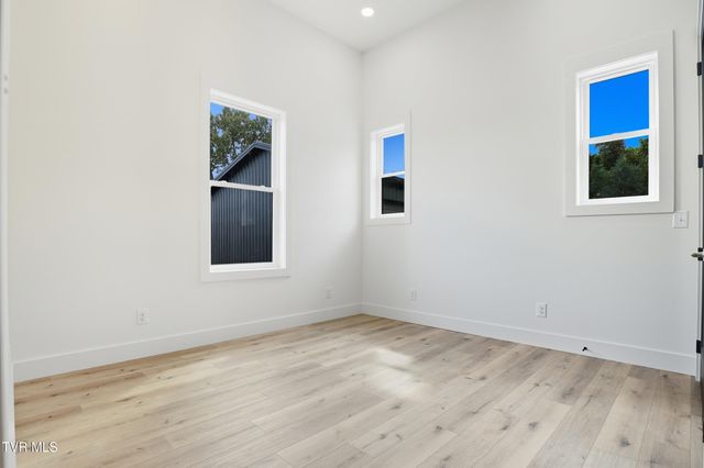 260 Shannon View Road, Johnson City, TN 37615