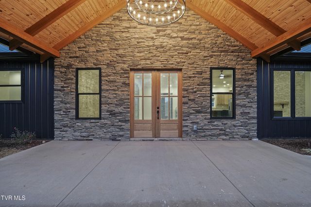 260 Shannon View Road, Johnson City, TN 37615