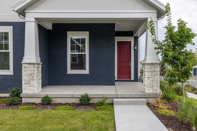 11192 S EASY BEE RD, South Jordan, UT 84009