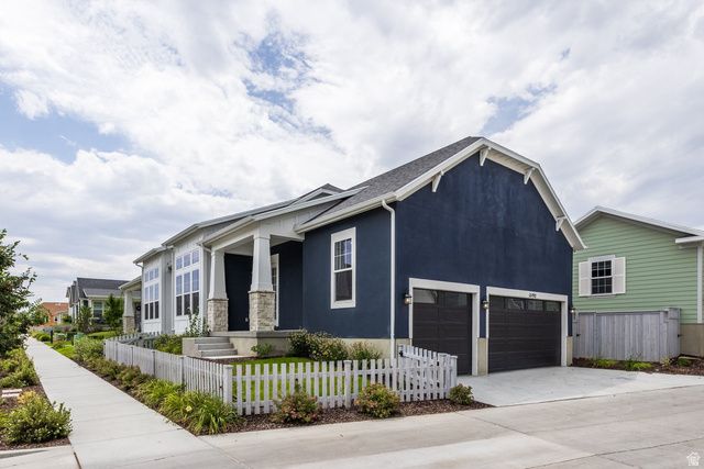 11192 S EASY BEE RD, South Jordan, UT 84009