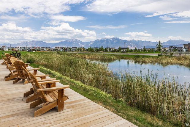 11192 S EASY BEE RD, South Jordan, UT 84009