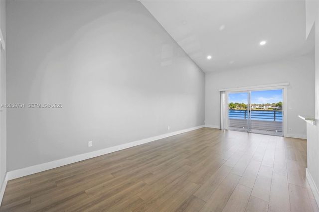 3449 NW 44th Street 108, Oakland Park, FL 33309