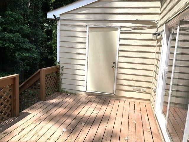 1013 Travelers Trail NW, Kennesaw, GA 30144