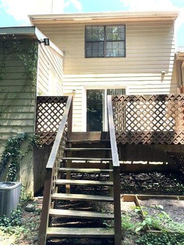 1013 Travelers Trail NW, Kennesaw, GA 30144