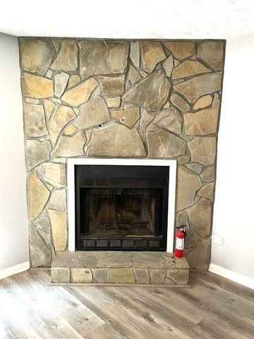1013 Travelers Trail NW, Kennesaw, GA 30144