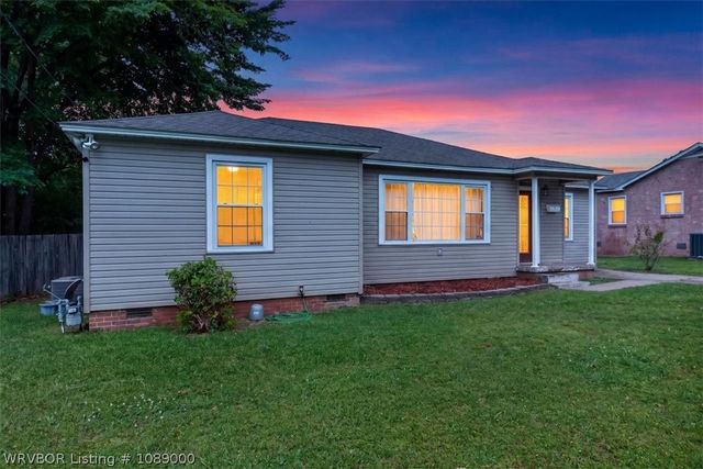 4204 S 17th Street, Fort Smith, AR 72901