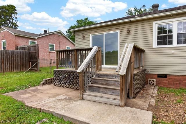 4204 S 17th Street, Fort Smith, AR 72901