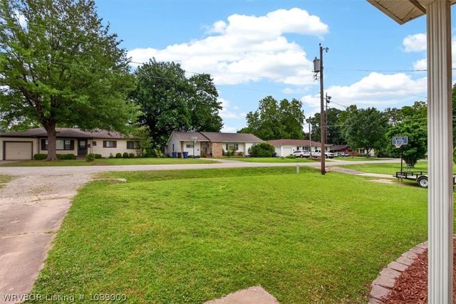 4204 S 17th Street, Fort Smith, AR 72901