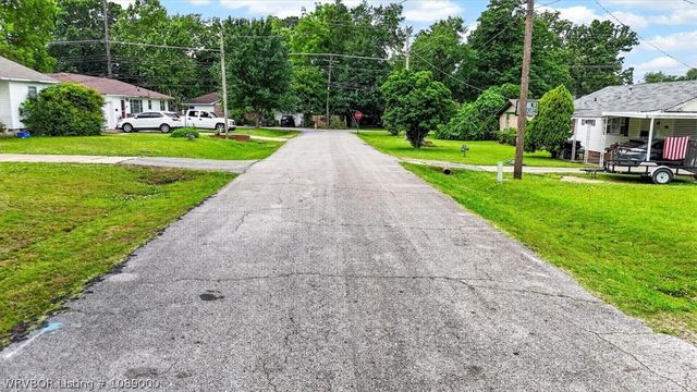 4204 S 17th Street, Fort Smith, AR 72901