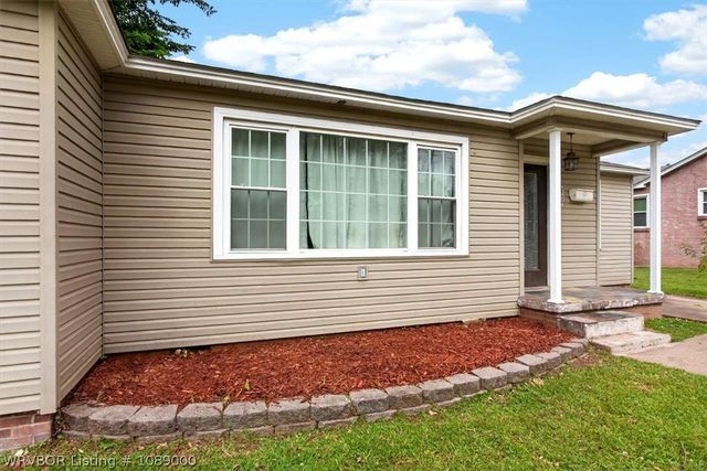 4204 S 17th Street, Fort Smith, AR 72901