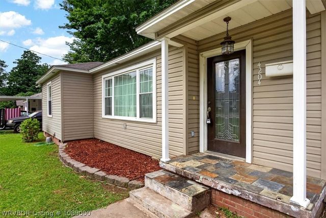 4204 S 17th Street, Fort Smith, AR 72901