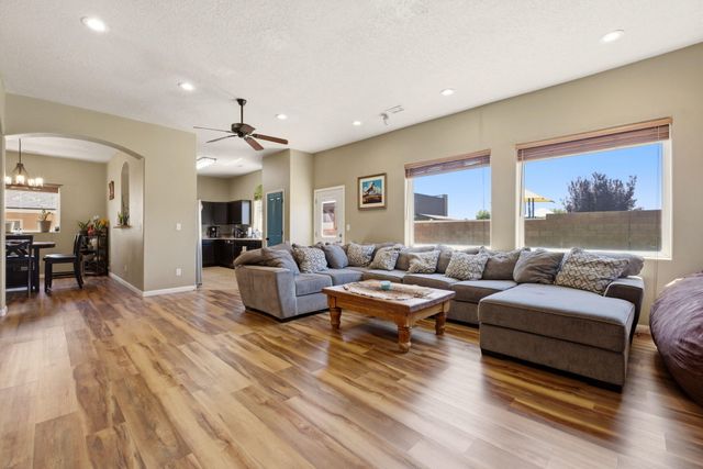 1460 Reynosa Loop SE, Rio Rancho, NM 87124