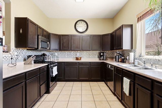 1460 Reynosa Loop SE, Rio Rancho, NM 87124