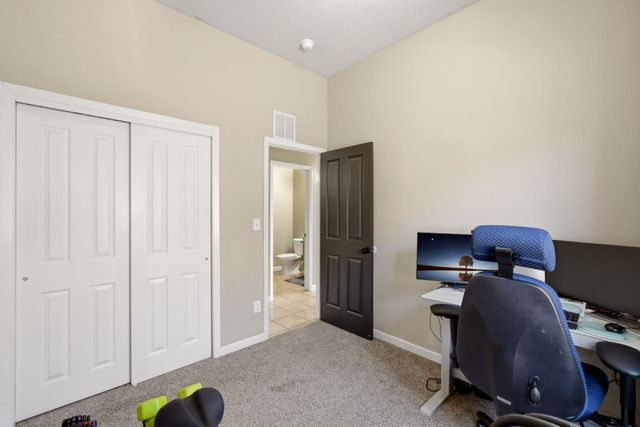 1460 Reynosa Loop SE, Rio Rancho, NM 87124