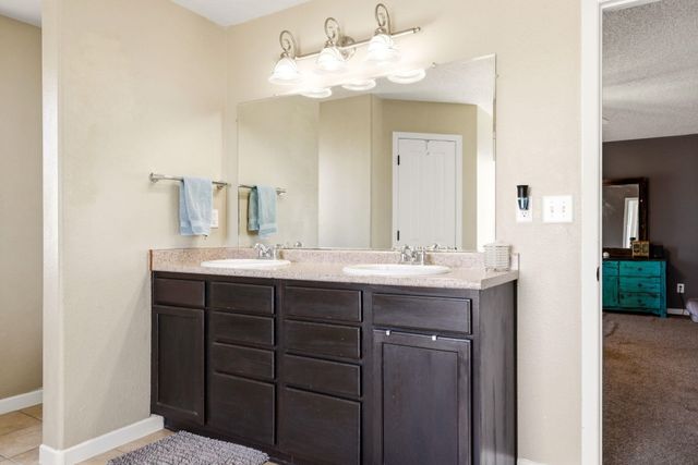 1460 Reynosa Loop SE, Rio Rancho, NM 87124