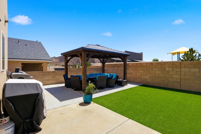 1460 Reynosa Loop SE, Rio Rancho, NM 87124