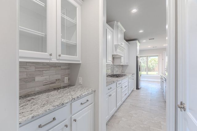 27918 Madison Bend Drive, Spring, TX 77386