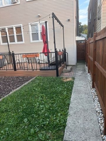 5436 W Dakin Street, Chicago, IL 60641