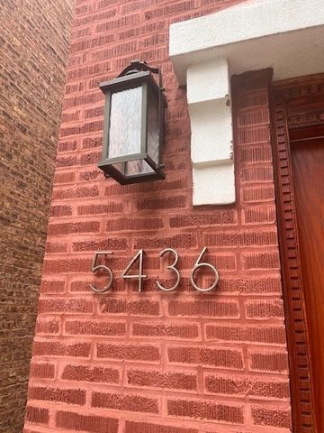 5436 W Dakin Street, Chicago, IL 60641