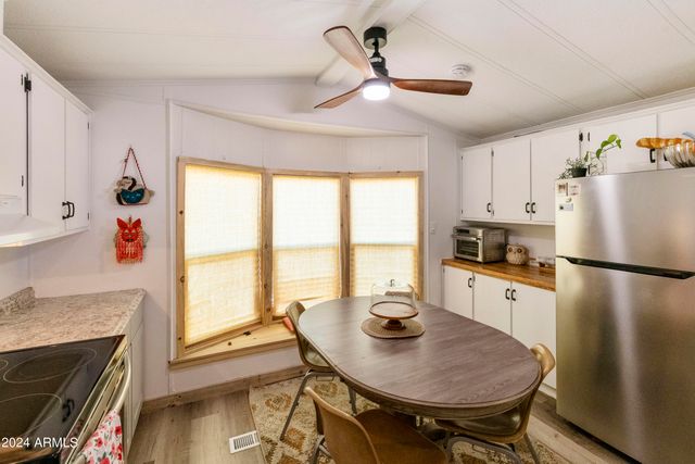 555 W Warner Road 156, Chandler, AZ 85225