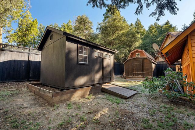 52172 Acorn Lane, Idyllwild, CA 92549