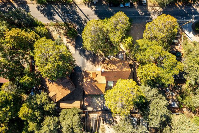 52172 Acorn Lane, Idyllwild, CA 92549