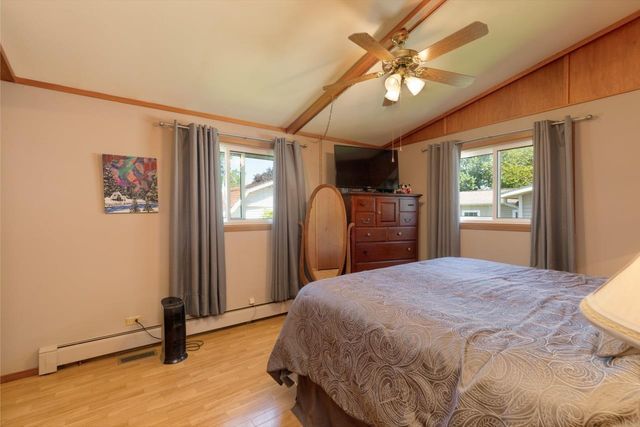 413 Lincoln, Parkersburg, IA 50665