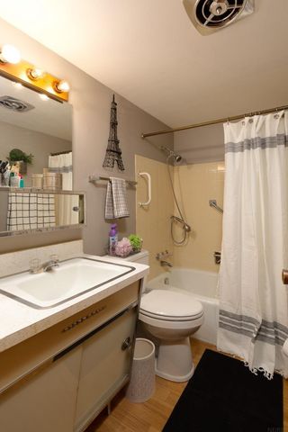 413 Lincoln, Parkersburg, IA 50665