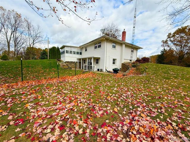 2770 N Dearing Road, Parma, MI 49269