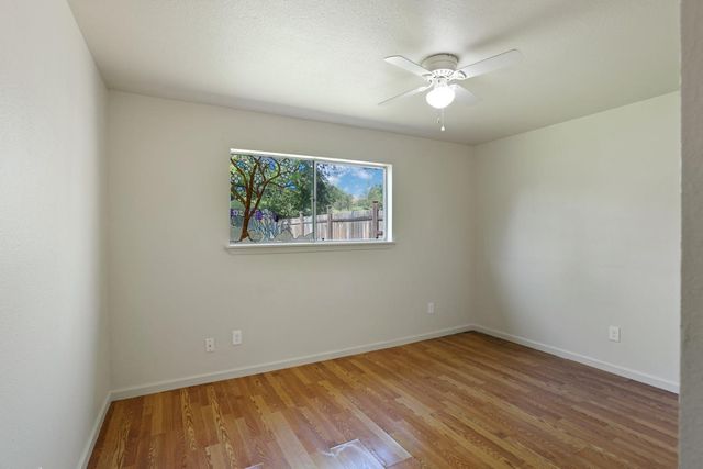 444 Raymond Dr, Ione, CA 95640