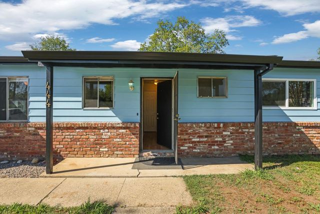 444 Raymond Dr, Ione, CA 95640