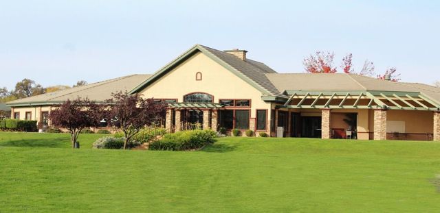 444 Raymond Dr, Ione, CA 95640