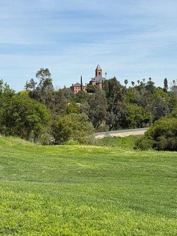 444 Raymond Dr, Ione, CA 95640