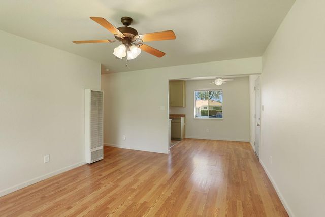 444 Raymond Dr, Ione, CA 95640